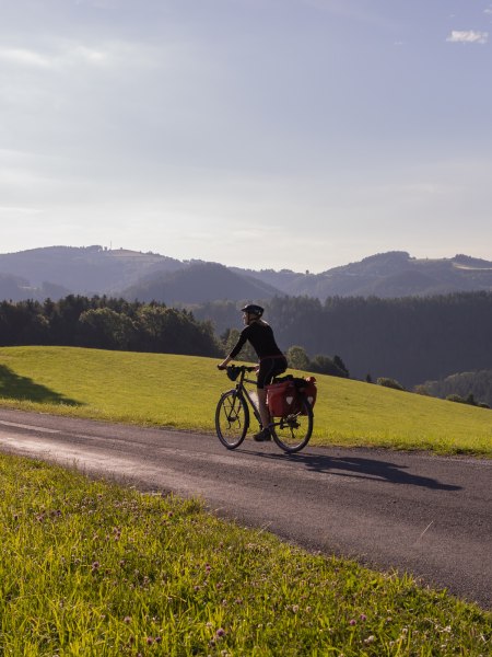 Gravelbiking vo Viedenských Alpách, © Jiří Dužár