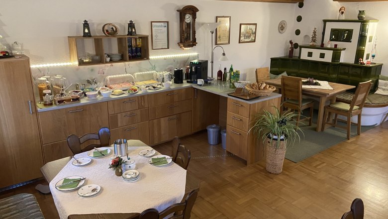 strassbauer_lothspieler_breakfast_buffet, © Lothspieler