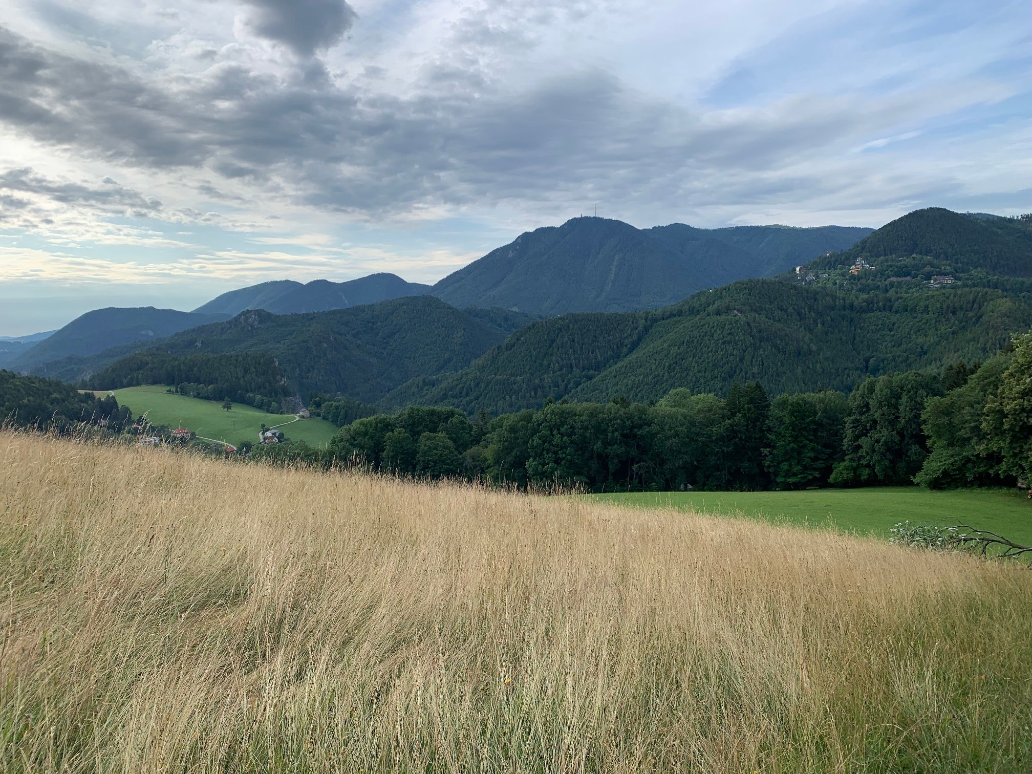 Pohľad z Breitensteinu smerom na Semmering