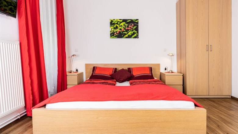 Room view, &copy; Georg Pomassl