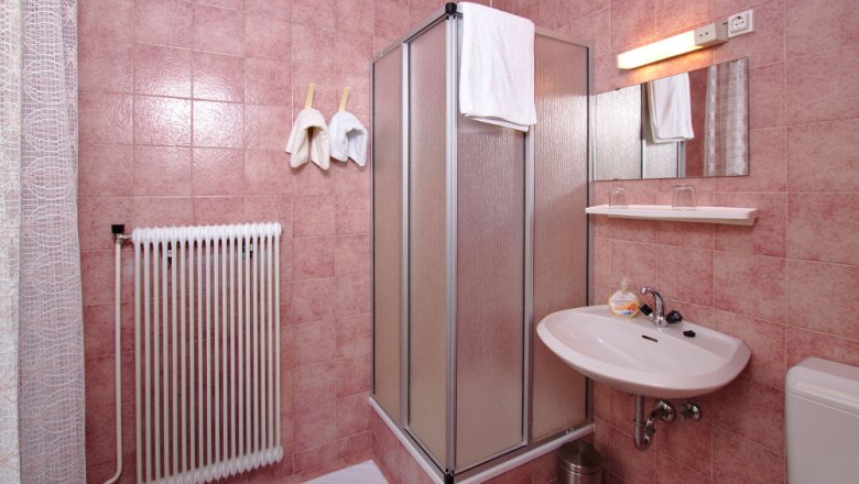 Bathroom bed and breakfast Haidn, &copy; Michael Haidn